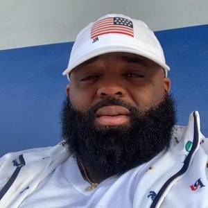 Meet your Posher, Broderick